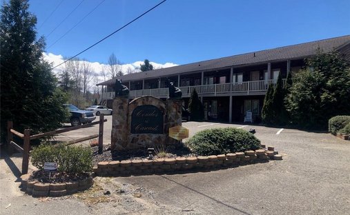 Condo in Fancy Gap, Virginia, United States 1