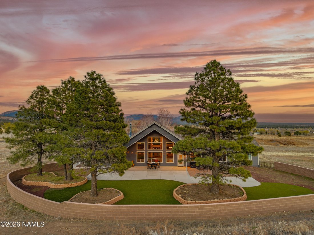 House in Flagstaff, Arizona, United States 2 - 17527279