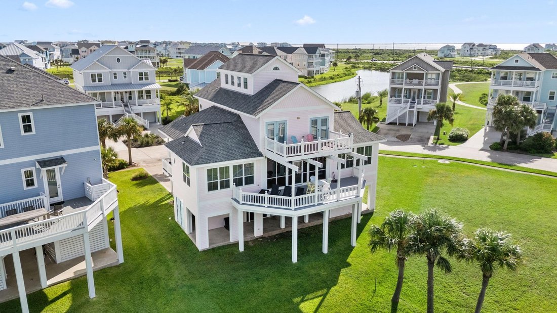 House in Galveston, Texas, United States 5 - 17529759