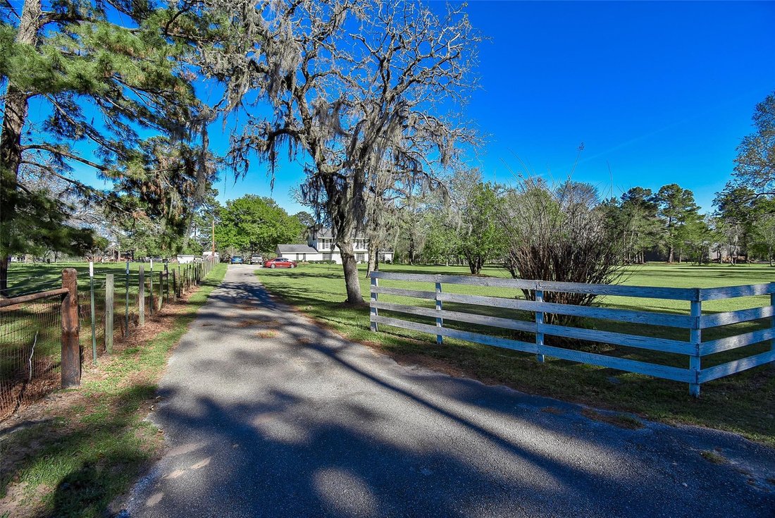 House in Waller, Texas, United States 1 - 17529725