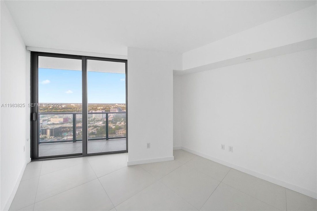 Condo in Miami, Florida, United States 4 - 17528815