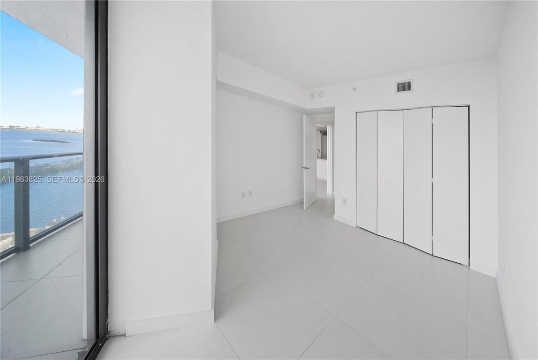 Condo in Miami, Florida, United States 5 - 17528815