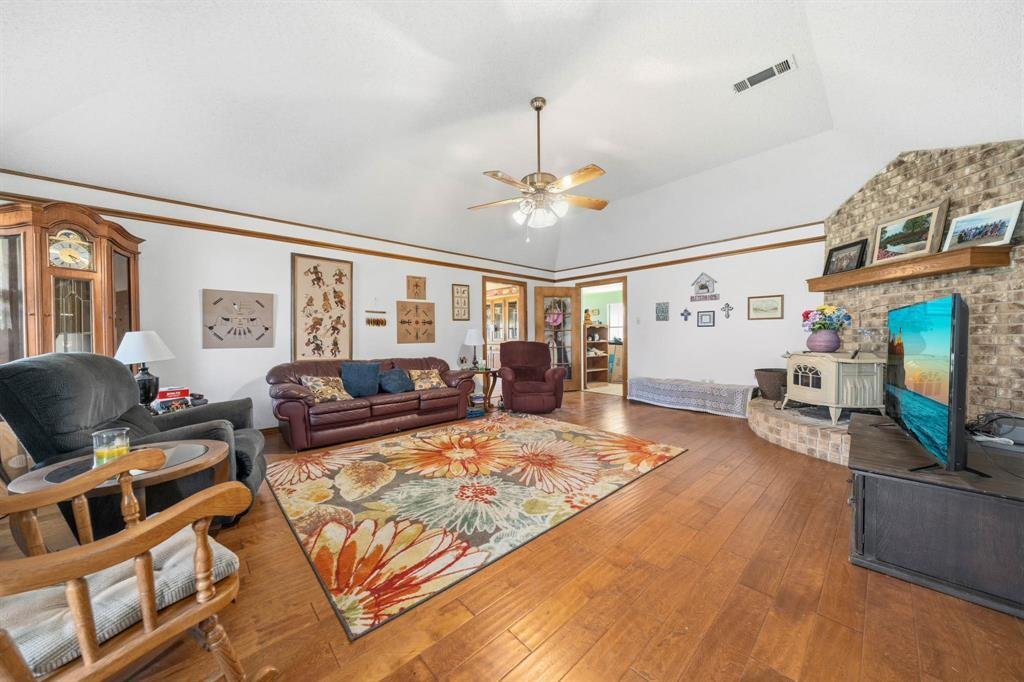 House in The Grove, Texas, United States 5 - 17529306