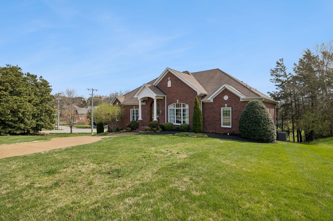 House in Nashville, Tennessee, United States 2 - 17354114