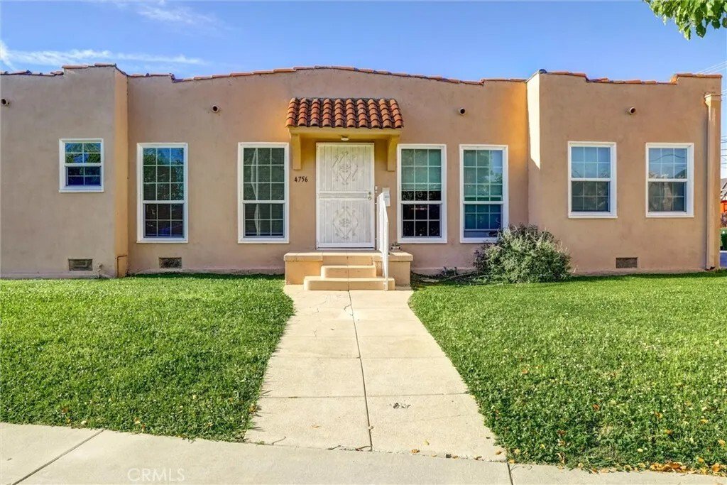 Los Angeles, California, United States 5 - 17528476