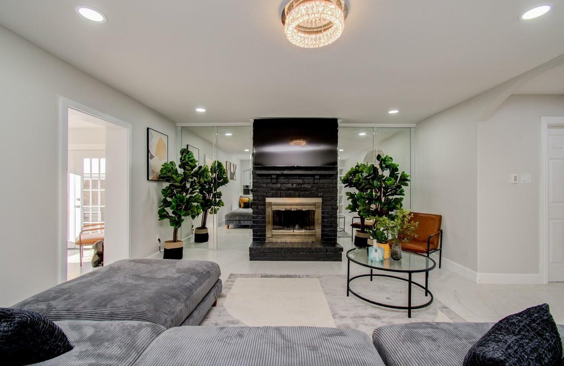 House in Houston, Texas, United States 3 - 17529681
