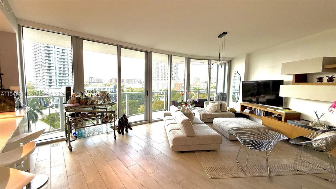 Condo in Miami, Florida, United States 1 - 16915438