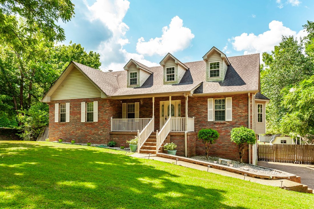 House in Springfield, Tennessee, United States 1 - 17528871