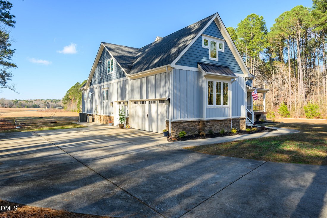 House in Smithfield, North Carolina, United States 4 - 17528699