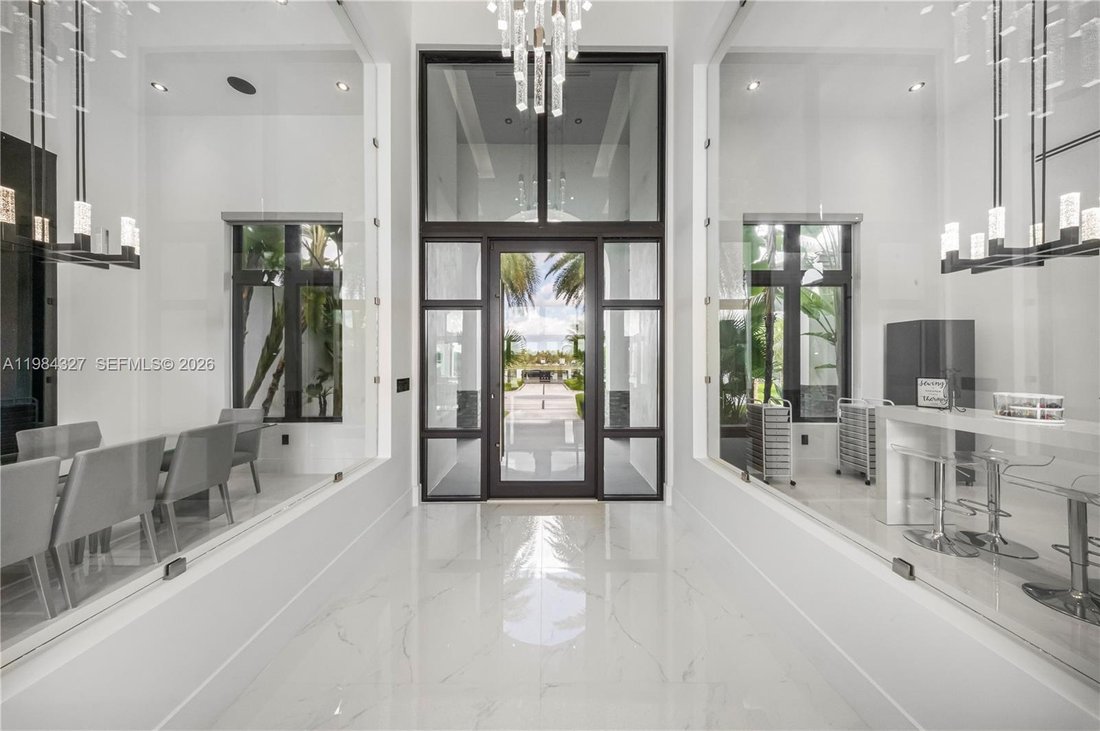 House in Miami, Florida, United States 4 - 17528845