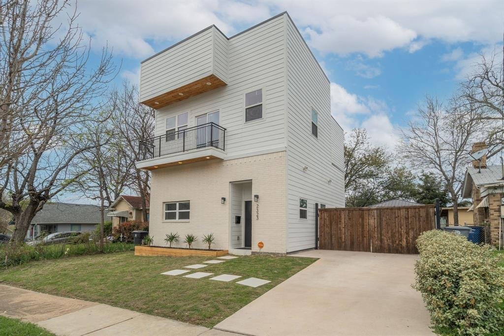 House in Dallas, Texas, United States 1 - 17529255