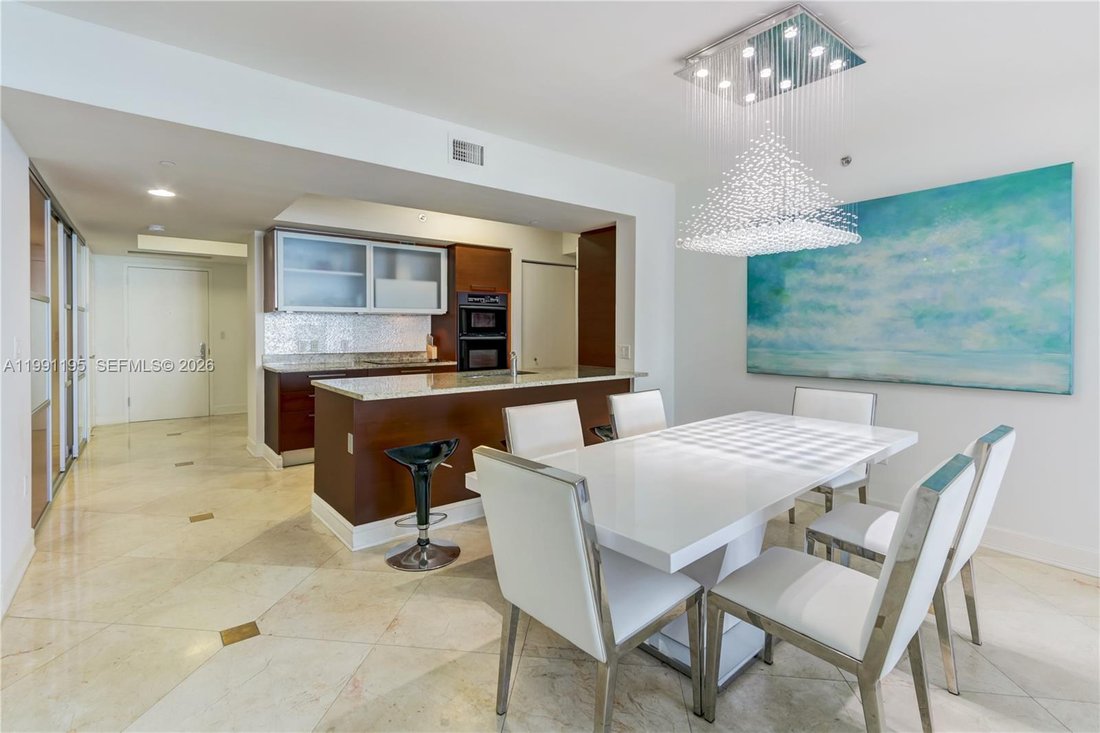 Condo in Hallandale Beach, Florida, United States 4 - 17528816