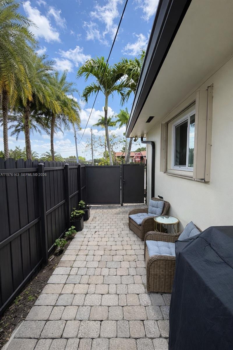 House in Miami, Florida, United States 4 - 17350285