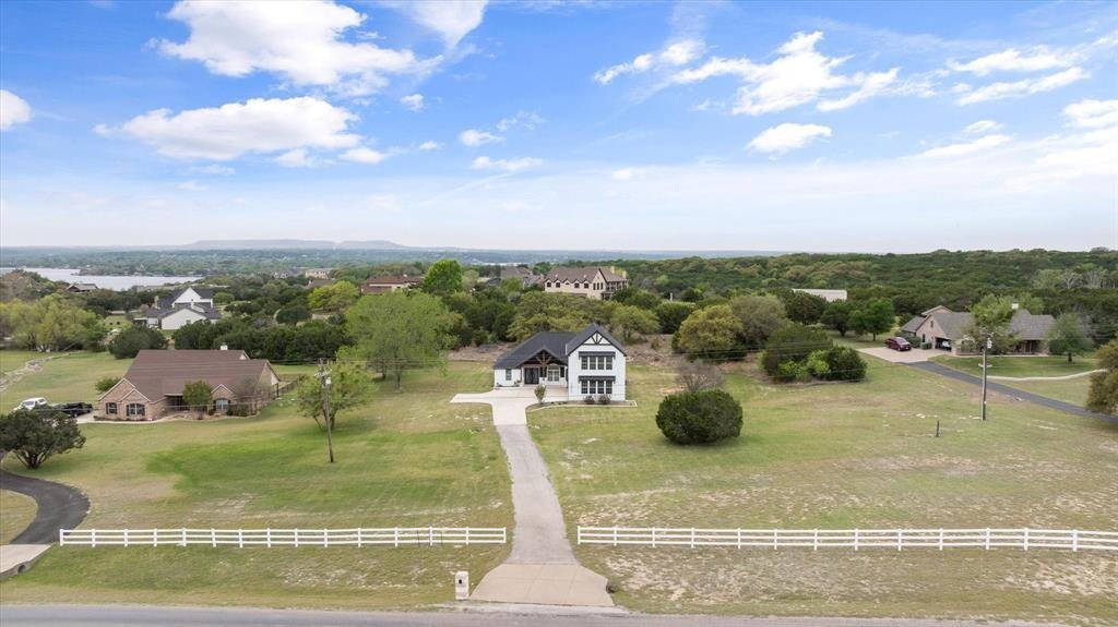 House in Granbury, Texas, United States 2 - 17529180