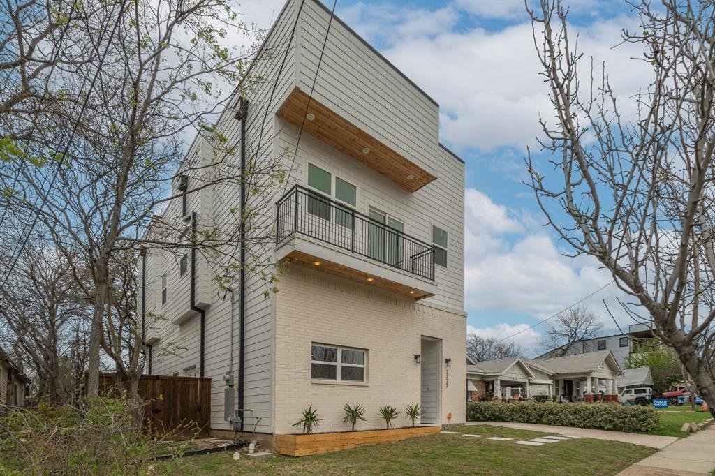 House in Dallas, Texas, United States 2 - 17529255