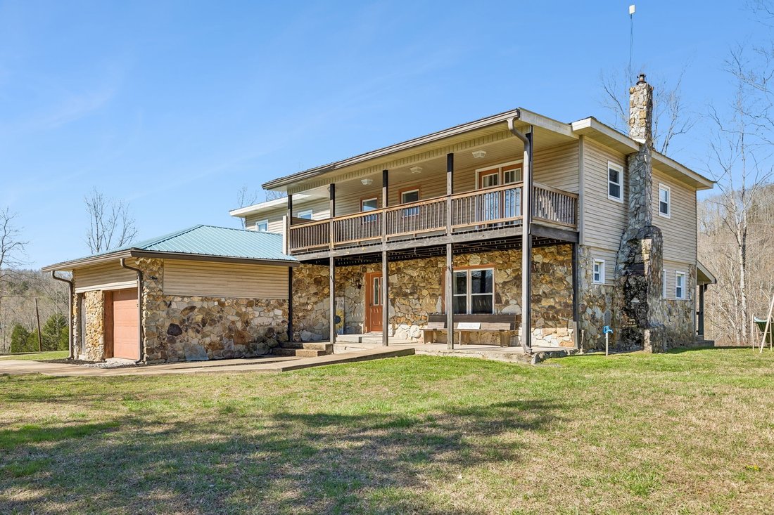 House in Hohenwald, Tennessee, United States 5 - 17529027