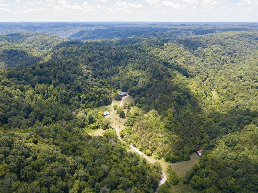 House in Pleasant Shade, Tennessee, United States 1 - 17528940
