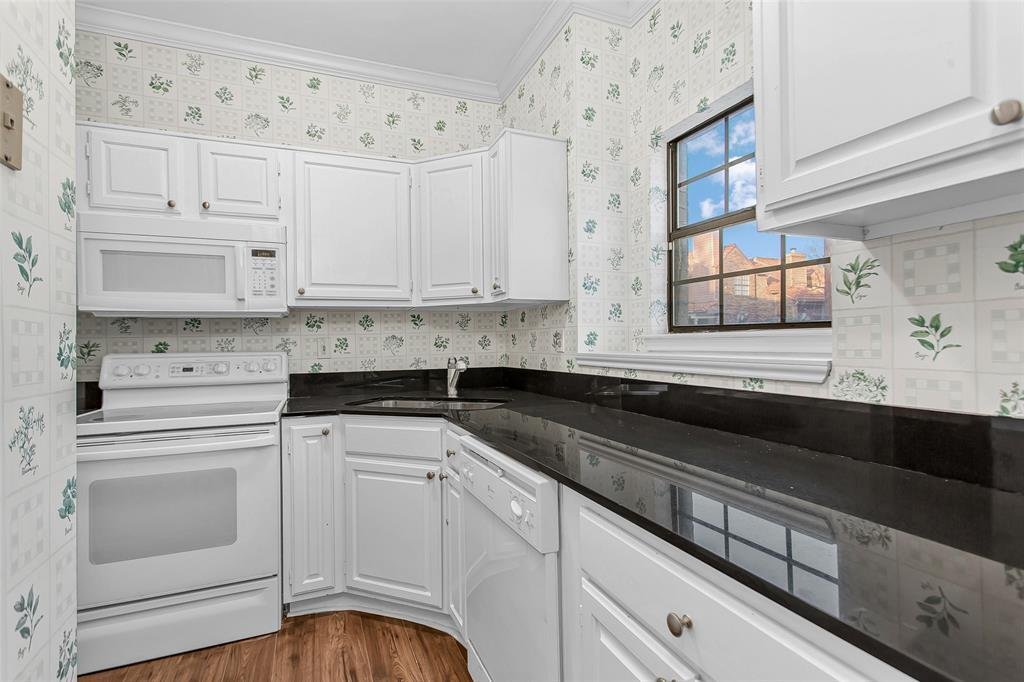 Condo in University Park, Texas, United States 5 - 17529495