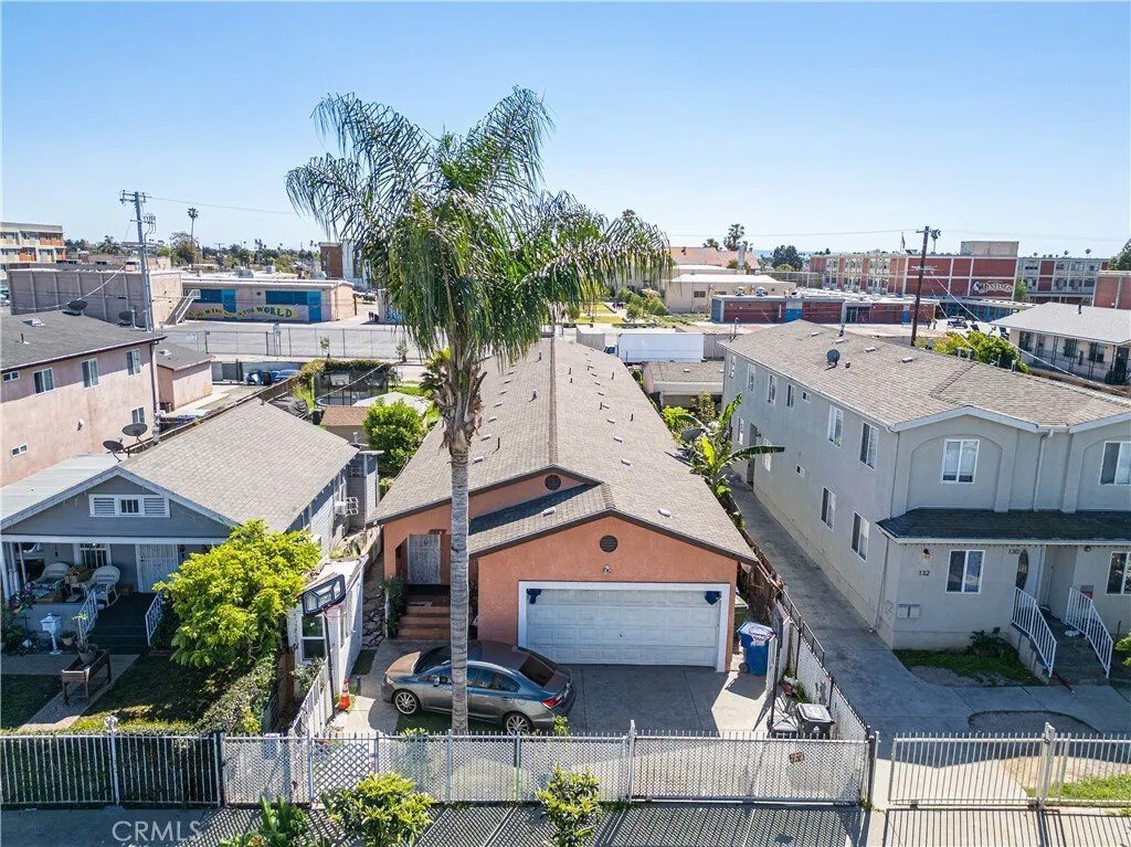 Los Angeles, California, United States 2 - 17528635