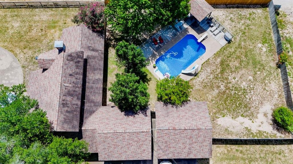 House in Athens, Texas, United States 3 - 17529388
