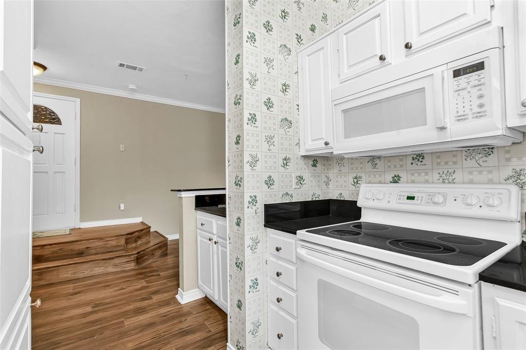 Condo in University Park, Texas, United States 3 - 17529495