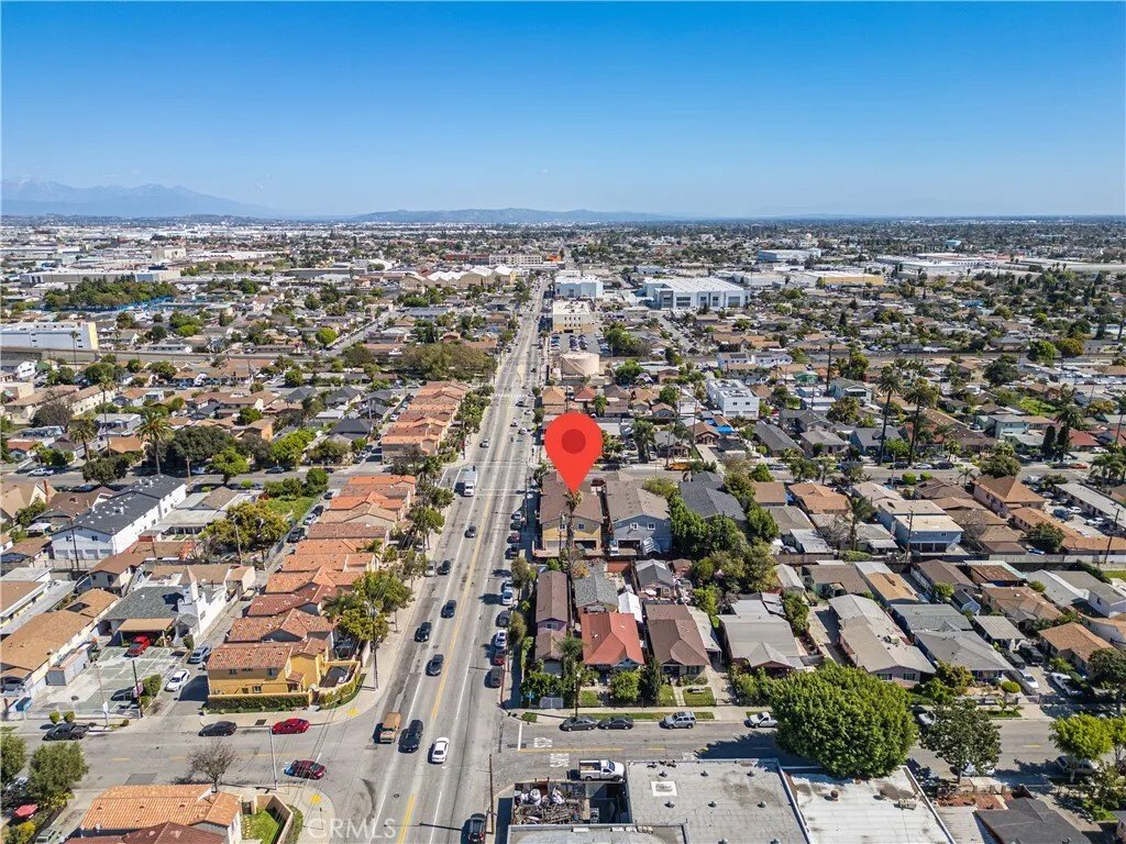 Los Angeles, California, United States 4 - 17528617