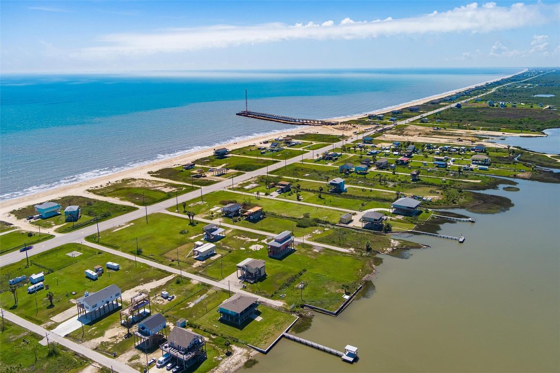 House in Bolivar Peninsula, Texas, United States 4 - 17329053