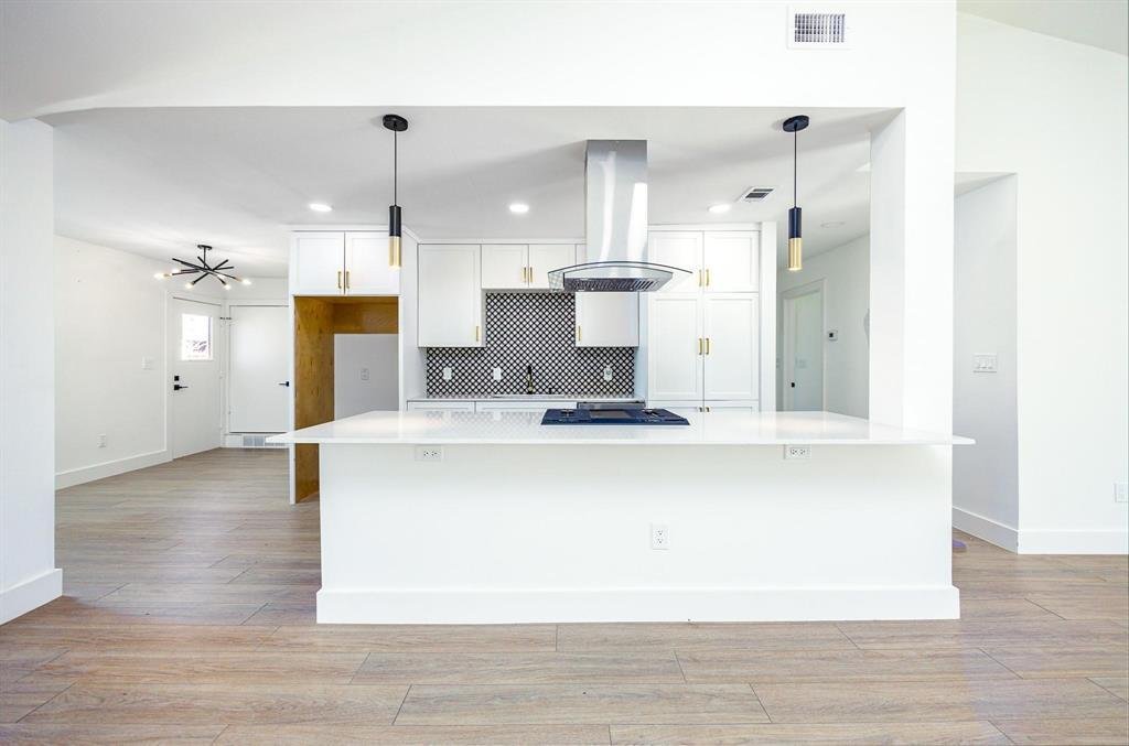 House in Dallas, Texas, United States 5 - 17529343