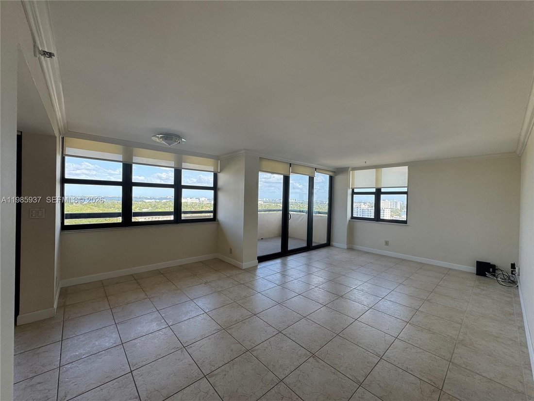 Condo in Miami Beach, Florida, United States 4 - 17528761