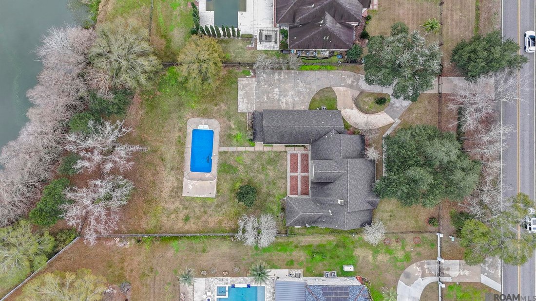 House in Prairieville, Louisiana, United States 1 - 16976878