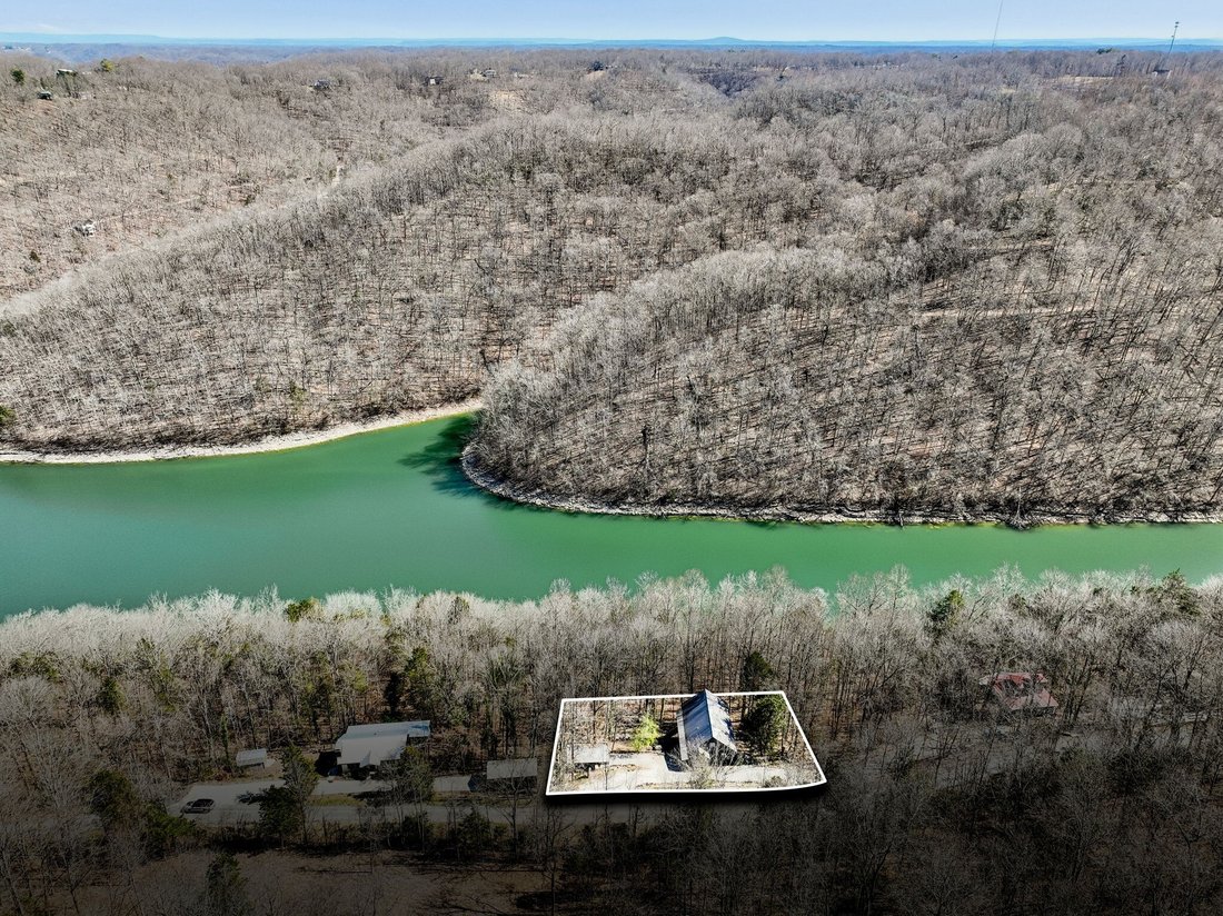 House in Smithville, Tennessee, United States 2 - 17528930