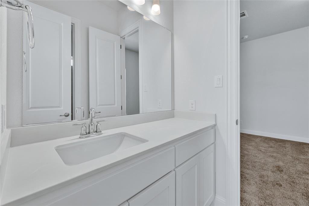 House in Mansfield, Texas, United States 3 - 17529374