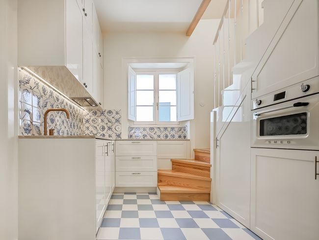 Apartment in Estoril, Cascais e Estoril, Lisbon 4 - 17528852