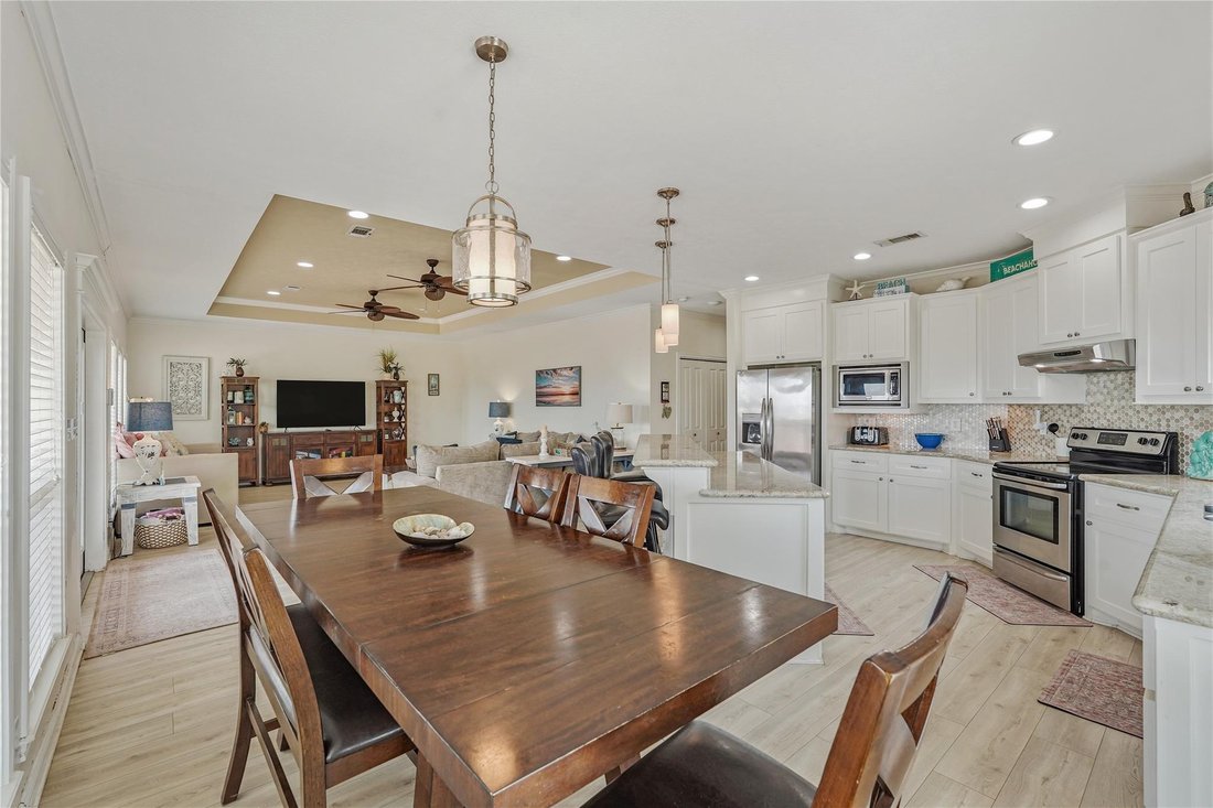 House in Bolivar Peninsula, Texas, United States 3 - 17529688