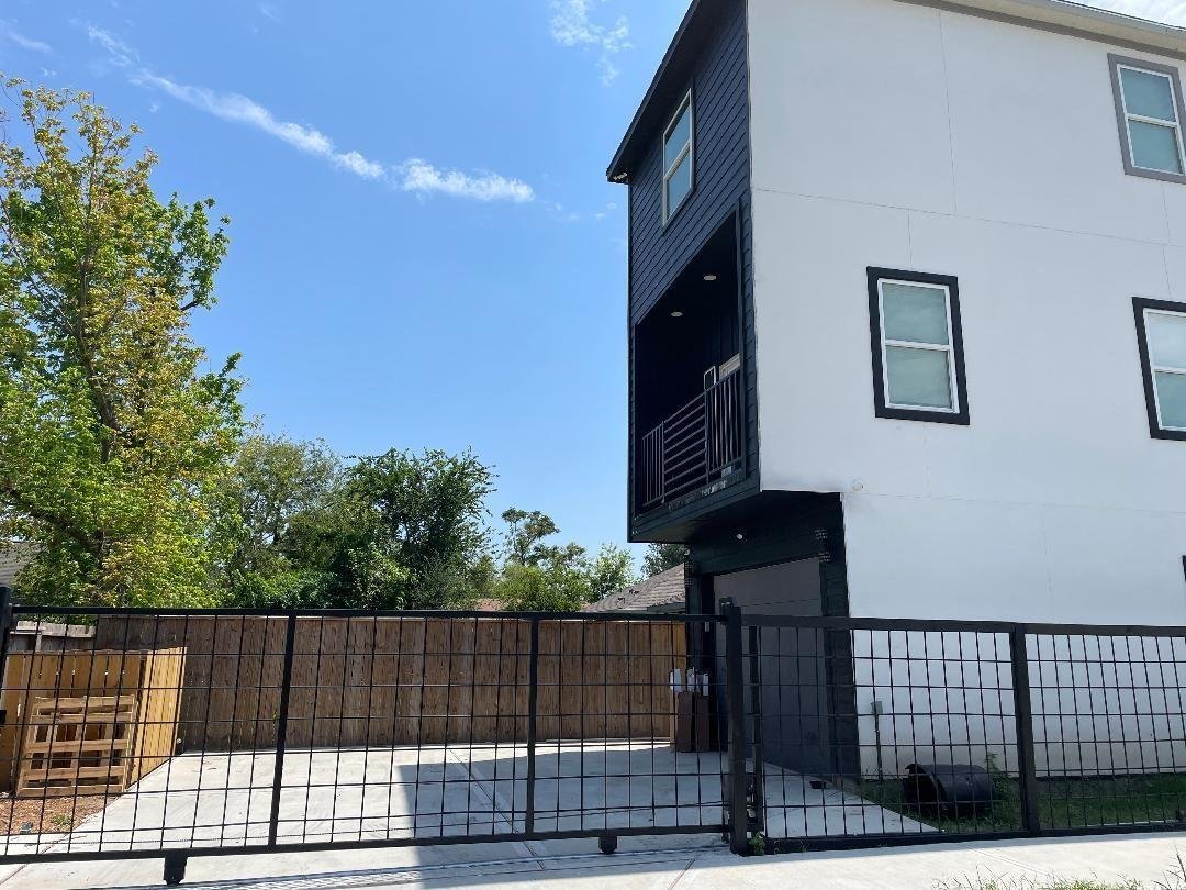 House in Houston, Texas, United States 2 - 17529665