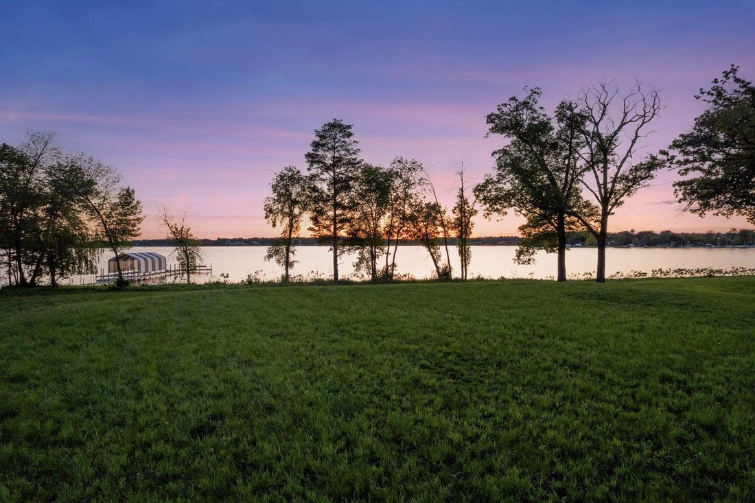 Land in Wayzata, Minnesota, United States 2 - 16797906