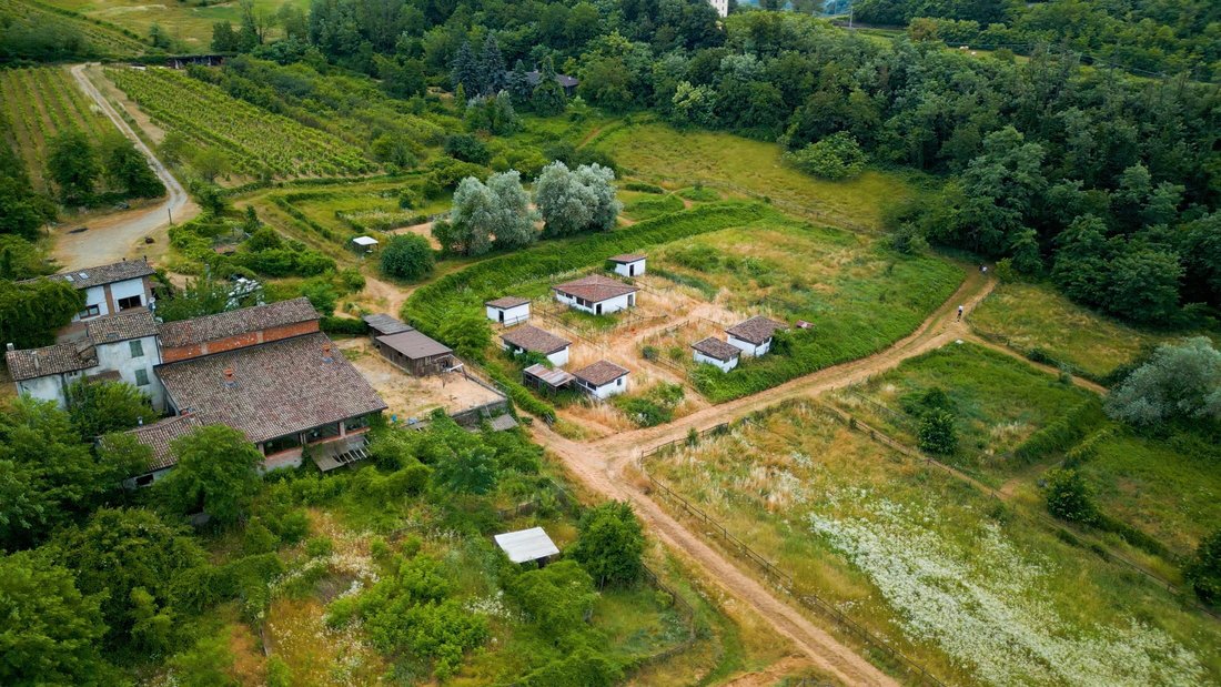 Country House in Carezzano, Piedmont, Italy 2 - 17530062