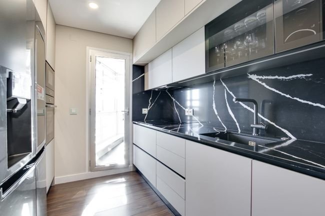 Apartment in Campolide, Lisbon, Portugal 3 - 17530018