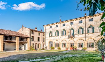 Villa in San Pietro In Cariano, Veneto, Italy 1