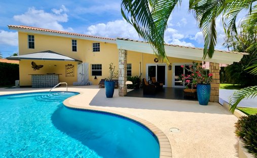 Villa in Willemstad, Curaçao, Curaçao 1