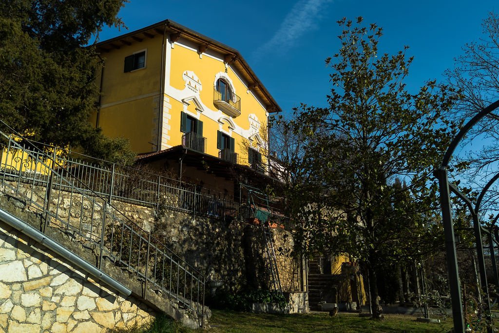 Villa in Magliano de' Marsi, Abruzzo, Italy 2 - 17530447