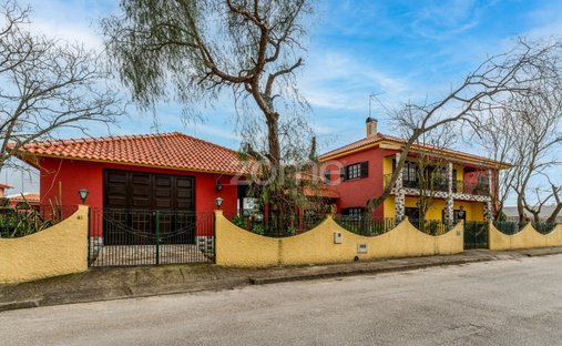 House in Almeirim, Santarem District, Portugal 1