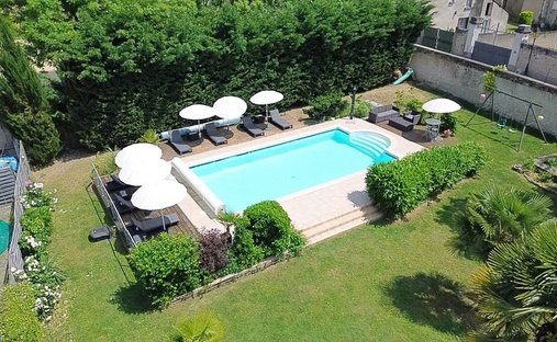 House in Payre, Valence-en-Poitou, France 1