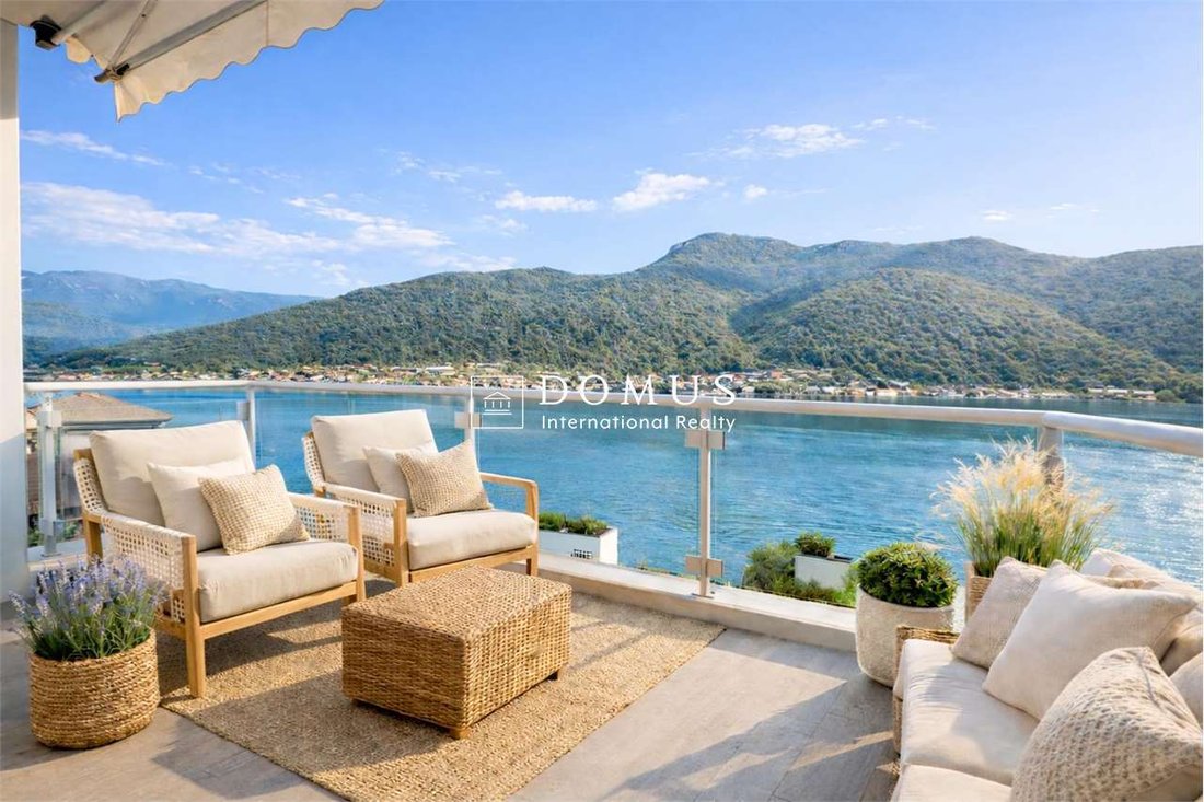 Apartment in Morcote, Ticino, Switzerland 3 - 17534702