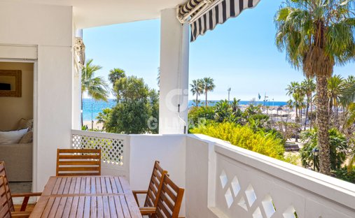 Apartamento en Nueva Andalucía, Marbella, España 1