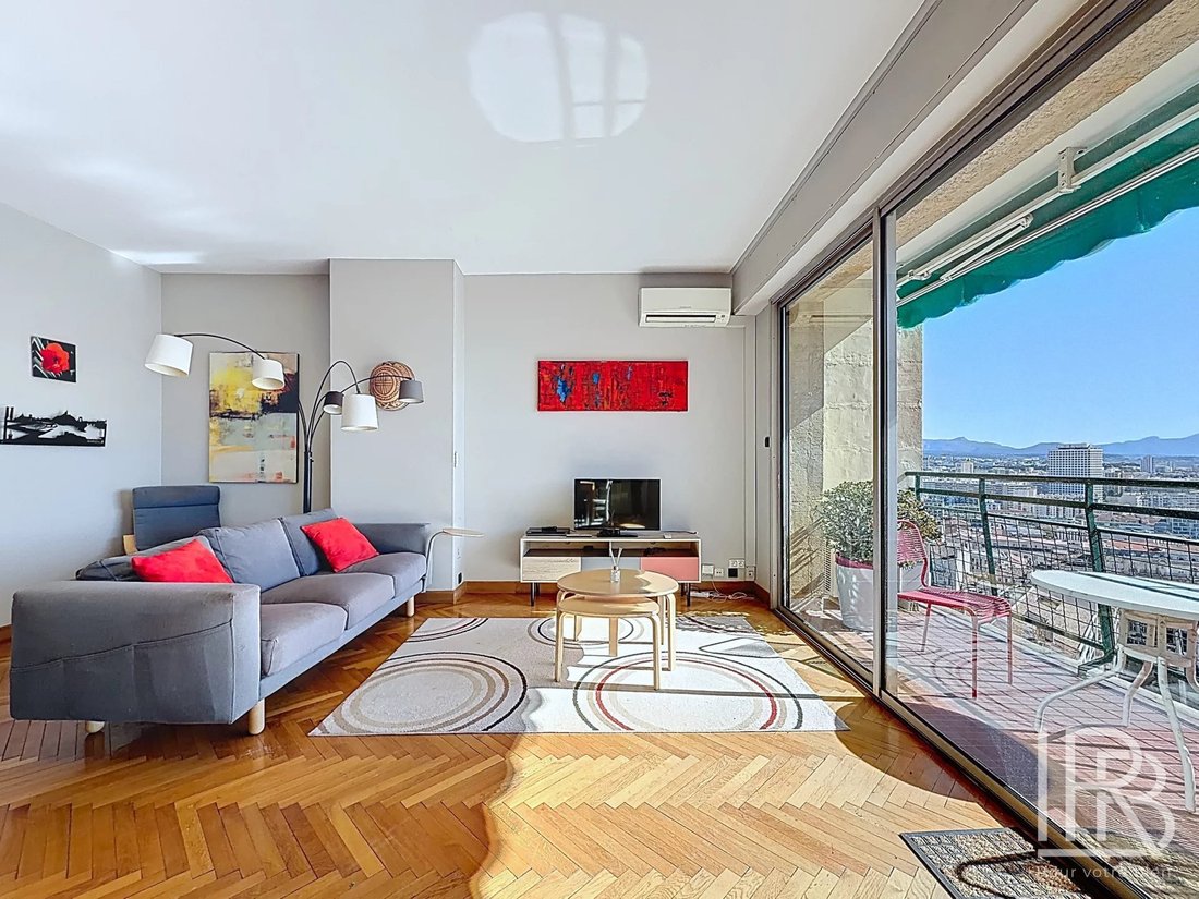 Apartment in Vauban, 6e Arrondissement, Marseille 1 - 17532056