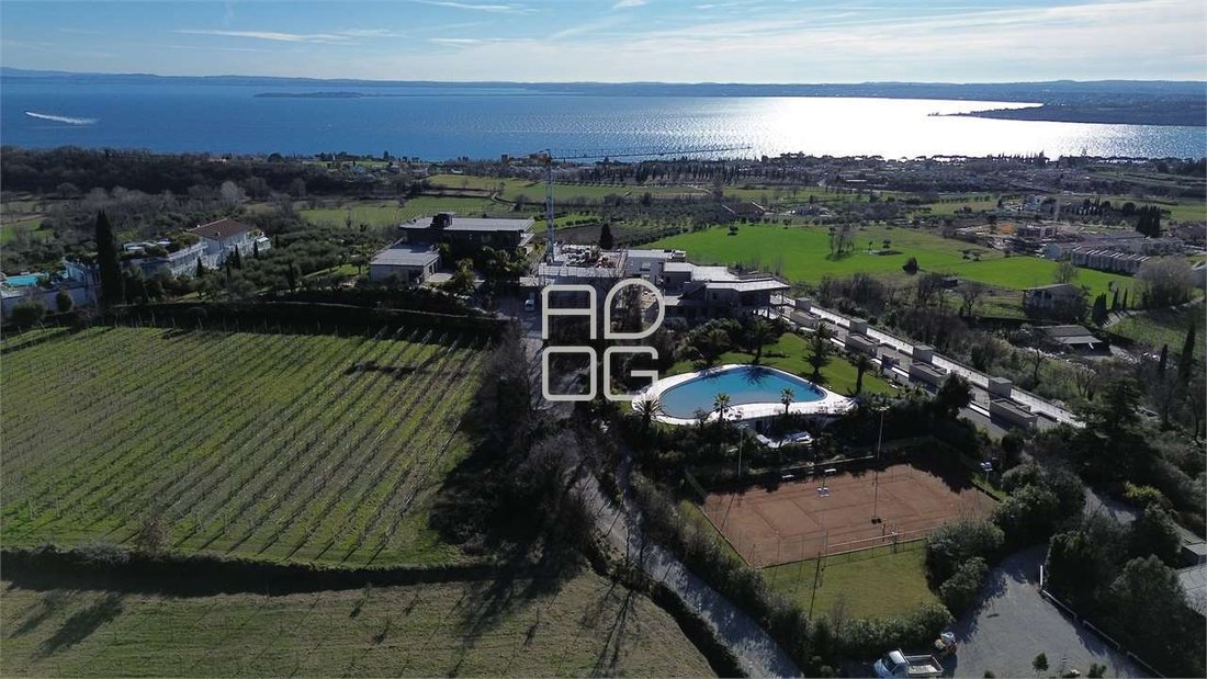 Apartment in Hill Zone, Padenghe sul Garda, Lombardy 5 - 16811687
