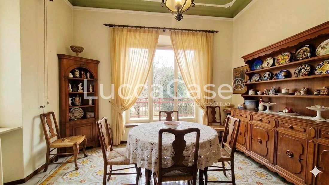Villa in Historic Center, Lucca, Tuscany 3 - 16761727
