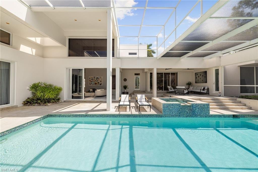 House in Naples, Florida, United States 5 - 17533057