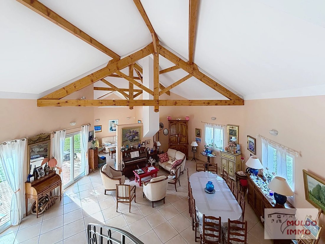 Villa in Corbelin, Auvergne-Rhône-Alpes, France 5 - 17533388